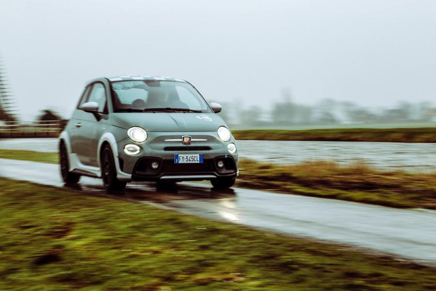  Abarth 695 70° Anniversario (312) 2019 года  (WW) (фото 68 из 70)
